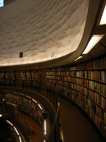 市立図書館R0011527.jpg